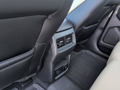 Used 2021 Ford Edge SEL w/ Convenience Package FWD image 31