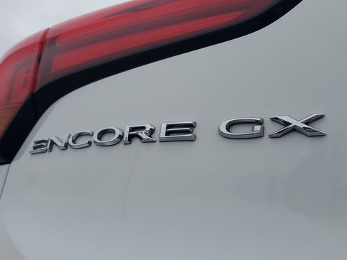 Used 2023 Buick Encore GX Preferred image 7