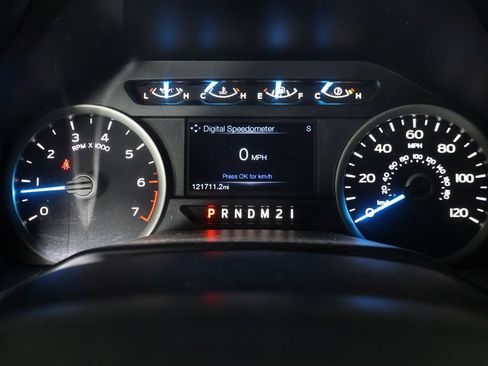 Used 2016 Ford F150 XLT w/ Equipment Group 302A Luxury AWD/4WD image 34