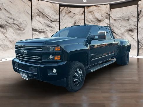 Used 2016 Chevrolet Silverado 3500 LTZ w/ Duramax Plus Package AWD/4WD image 4
