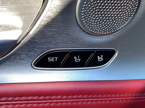 Used 2019 Kia Stinger GT2 image 15