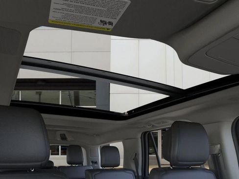 New 2026 Ford Expedition Platinum w/ Driver's Package image 22