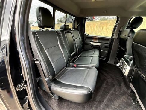 Used 2016 Ford F150 Lariat image 19