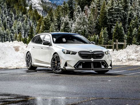 New 2026 BMW M5 Touring image 12