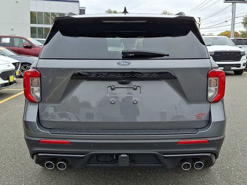 Used 2023 Ford Explorer ST w/ Equipment Group 401A image 5