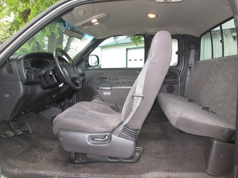 Used 1999 Dodge Ram 2500 Truck 4x4 Quad Cab image 17