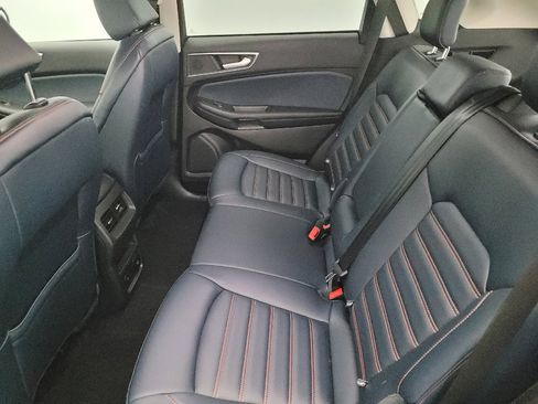 Used 2023 Ford Edge SEL w/ Sport Appearance Package image 18