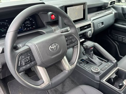 Certified 2025 Toyota Tacoma PreRunner RWD image 17