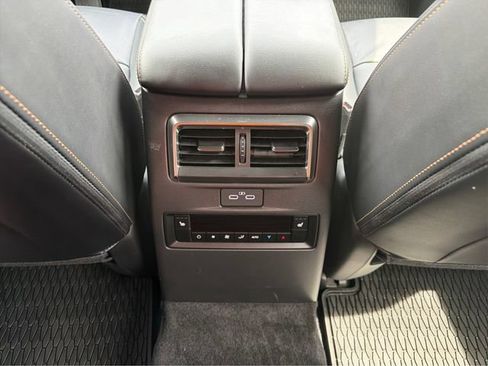 Used 2025 MAZDA CX-70 3.3 Turbo w/ Premium Plus Pkg AWD/4WD image 26