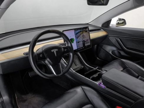 Used 2020 Tesla Model 3 Long Range AWD/4WD image 4