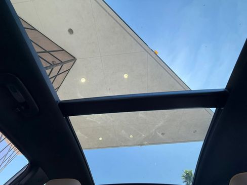 Used 2017 Kia Sportage SX image 54