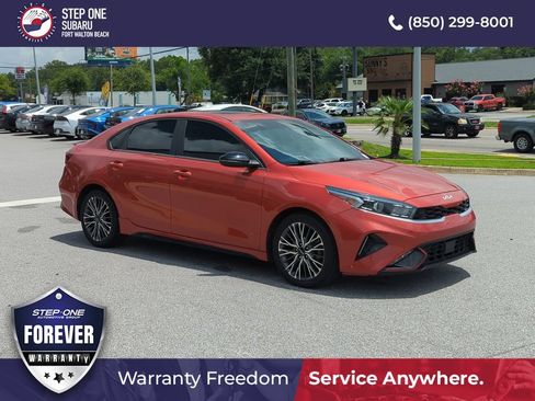 Used 2022 Kia Forte GT-Line w/ GT-Line Premium Package FWD image 9