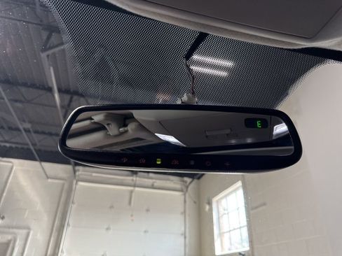 Used 2011 Toyota Sequoia Limited image 26