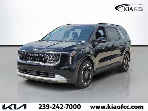 New 2026 Kia Carnival EX FWD image 3