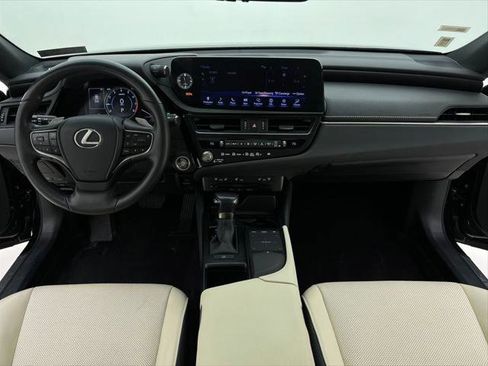 Certified 2022 Lexus ES 350 w/ Premium Package image 2