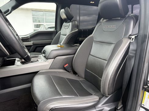 Used 2019 Ford F150 Raptor w/ Equipment Group 802A Luxury AWD/4WD image 26