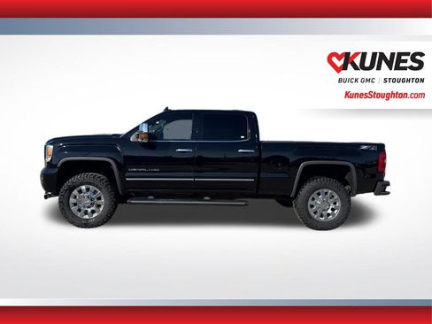 Used 2015 GMC Sierra 2500 Denali w/ Driver Alert Package AWD/4WD image 6