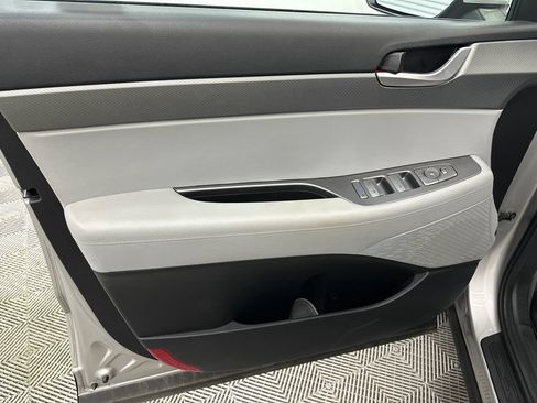 Used 2025 Hyundai Palisade SEL FWD image 11