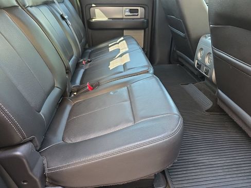 Used 2014 Ford F150 FX4 w/ Equipment Group 402A Luxury AWD/4WD image 23