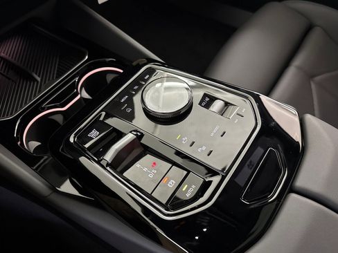 New 2026 BMW 530i w/ M Sport Package RWD image 17