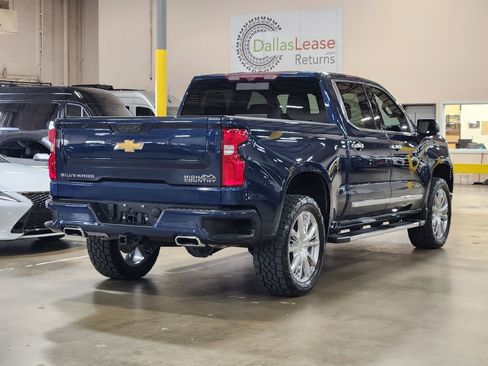 Used 2023 Chevrolet Silverado 1500 High Country w/ High Country Premium Package AWD/4WD image 8