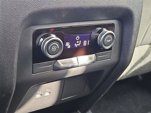 Certified 2026 Buick Enclave Preferred FWD image 19