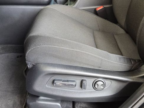 Certified 2025 Honda CR-V EX image 13