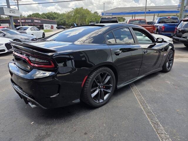 Used 2019 Dodge Charger Scat Pack RWD image 19