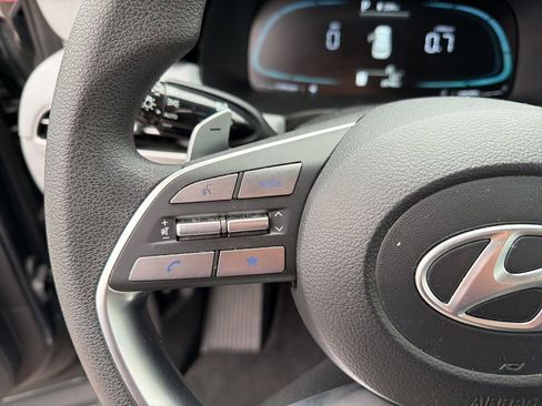 Used 2023 Hyundai Palisade SE image 51