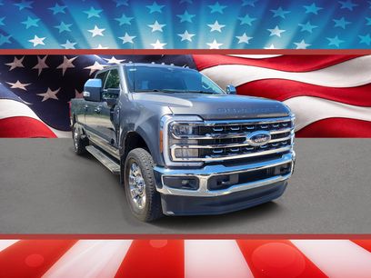 Used 2025 Ford F350 Lariat w/ Chrome Package