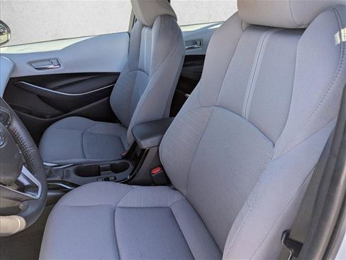 Used 2025 Toyota Corolla SE image 21