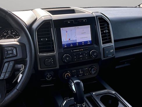 Used 2020 Ford F150 XLT w/ Equipment Group 302A Luxury AWD/4WD image 6