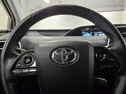 Used 2021 Toyota Prius Prime LE image 24
