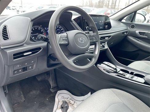 Used 2021 Hyundai Sonata SE image 10