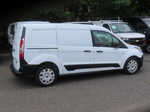 Used 2019 Ford Transit Connect XL FWD image 5