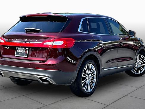 Used 2017 Lincoln MKX Reserve FWD image 13