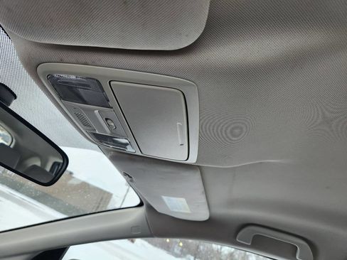 Used 2015 Honda CR-V LX image 28