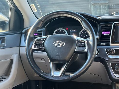 Used 2018 Hyundai Sonata SEL FWD image 19
