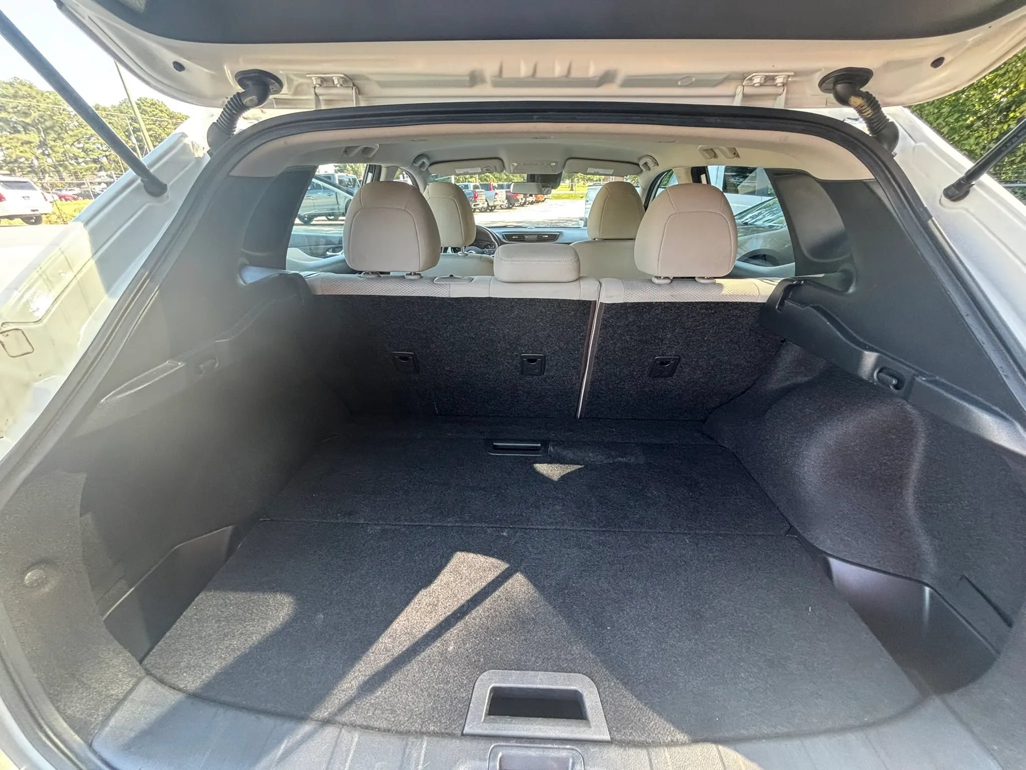 Used 2019 Nissan Rogue Sport SV w/ Technology Package AWD/4WD image 26