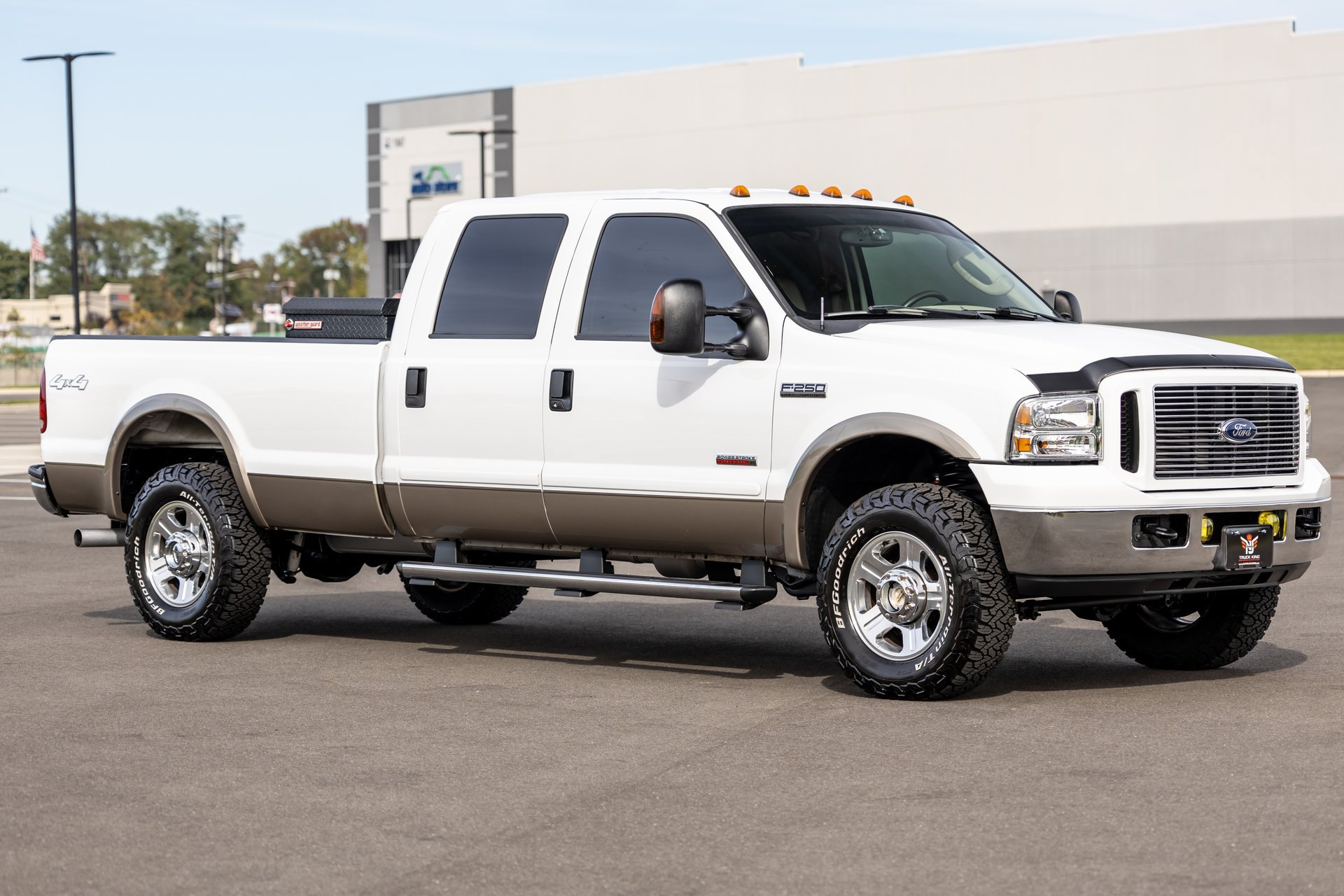 Used 2005 Ford F250 XL AWD/4WD image 9