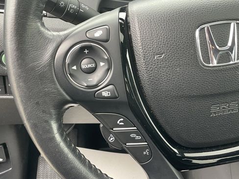 Used 2018 Honda Ridgeline RTL-E image 28