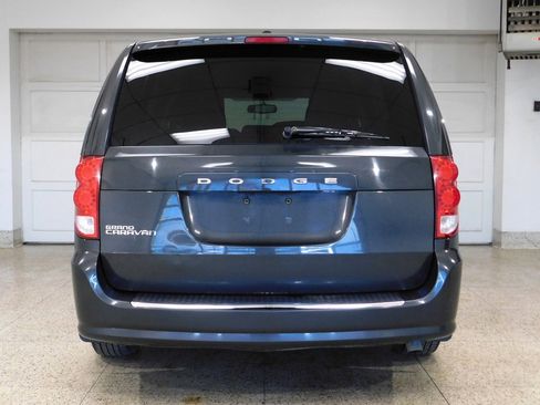Used 2011 Dodge Grand Caravan SXT image 5