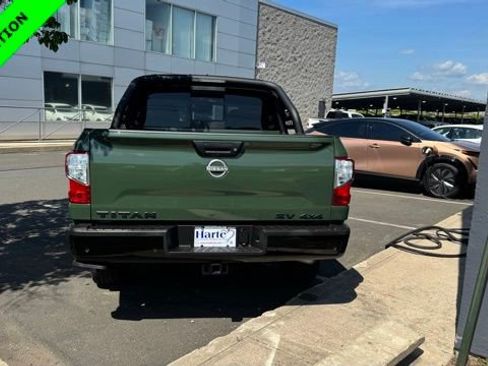 Certified 2024 Nissan Titan SV w/ SV Bronze Edition Package AWD/4WD image 6