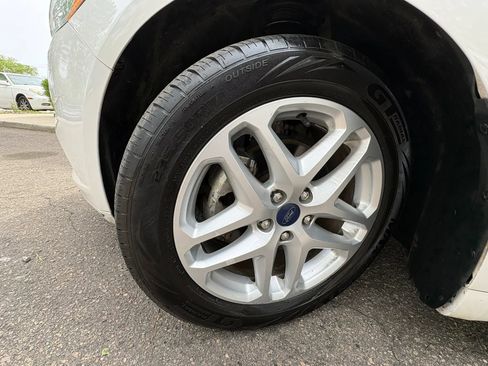 Used 2016 Ford Fusion SE image 40