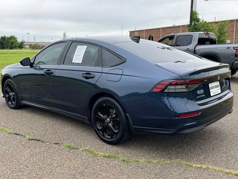 Used 2025 Honda Accord SE image 4