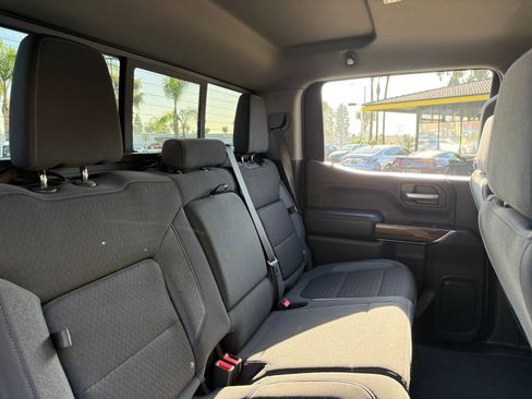 Used 2020 Chevrolet Silverado 1500 RST image 15