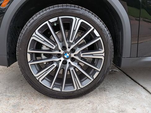 Used 2026 BMW X2 xDrive28i w/ Convenience Package AWD/4WD image 9