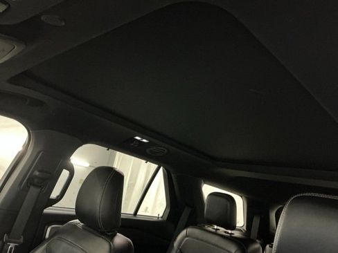 Used 2020 Ford Explorer Limited w/ Class III Trailer Tow Package image 18