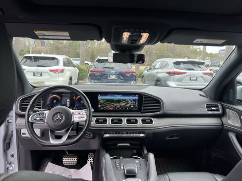 Used 2023 Mercedes-Benz GLS 450 4MATIC image 31