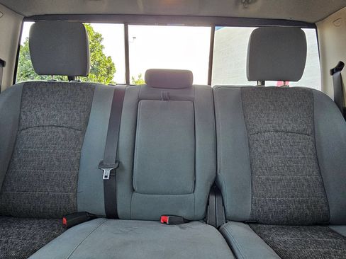 Used 2017 RAM 1500 Big Horn RWD image 25